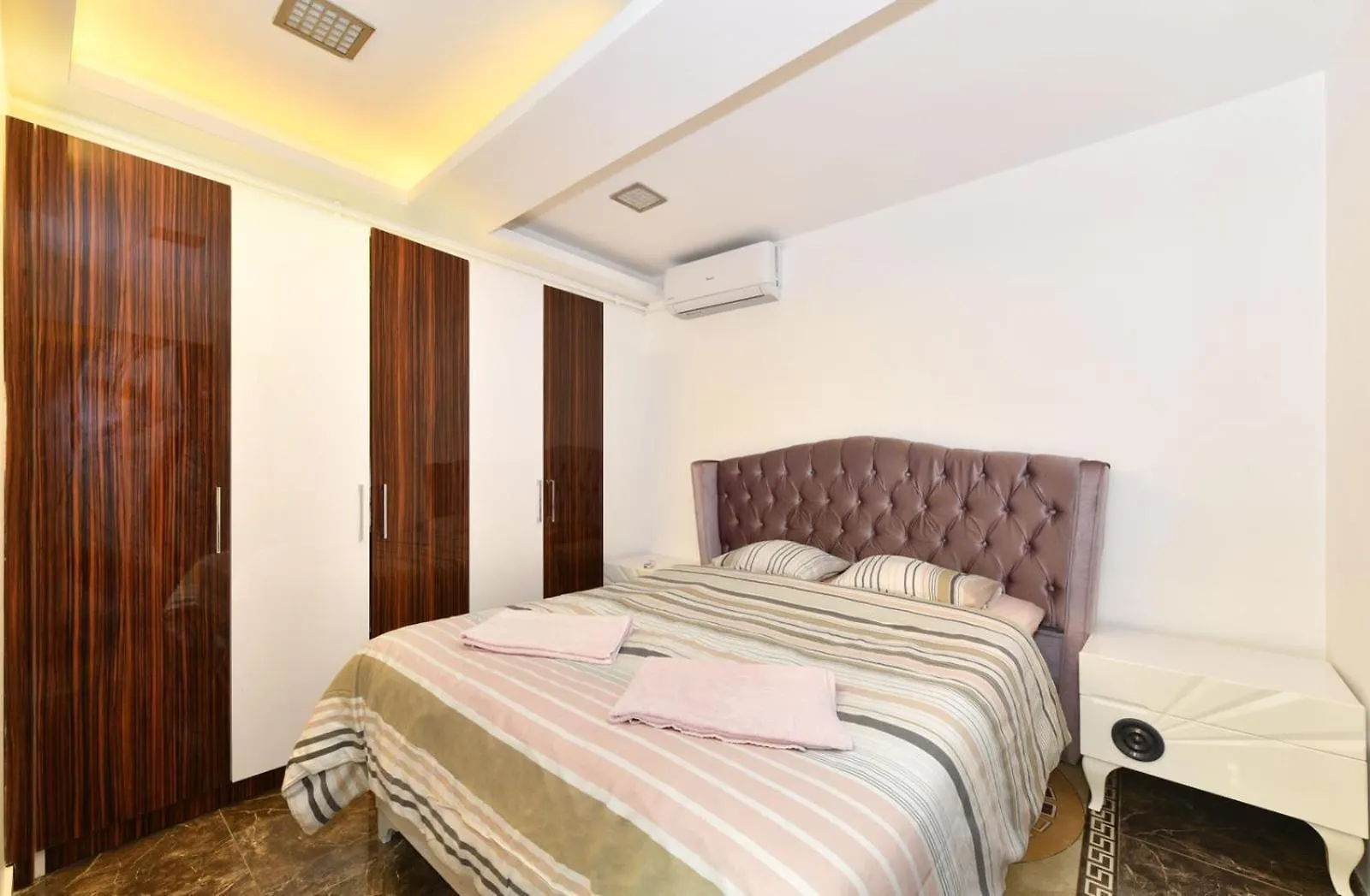 איסטמבול Castle Suite מלון דירות